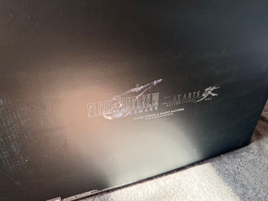 FINAL FANTASY VII Play Arts 改 クラウド ハーディー
