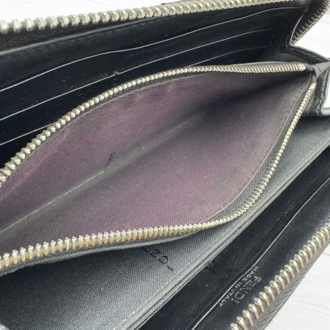 【美品】現行モデル　FENDI ダイアゴナル　ラウンドジップ　長財布　イエロー