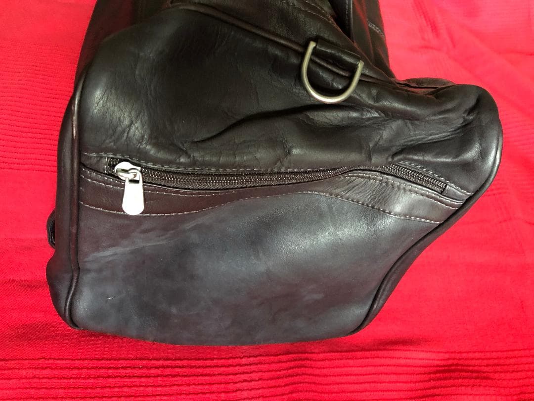 Piel Leatherのゴルフバッグ（Sony Openロゴ入り）