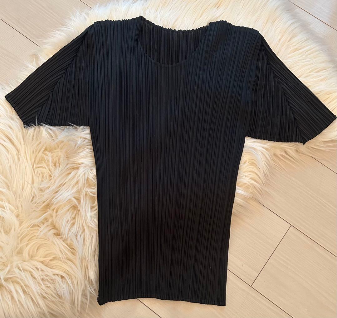 PLEATS PLEASE ブラック プリーツシャツ