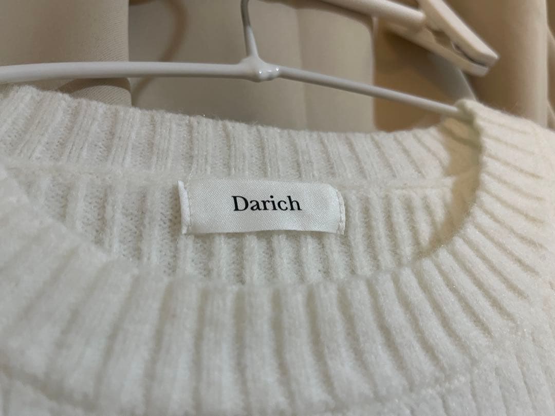 ダーリッチ DRビジューボリュームリブニットトップス WHT ホワイト