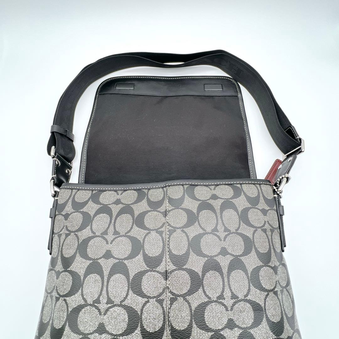 【美品】コーチ　COACH ショルダー バッグ　ヘリテージ　シグネチャー　黒