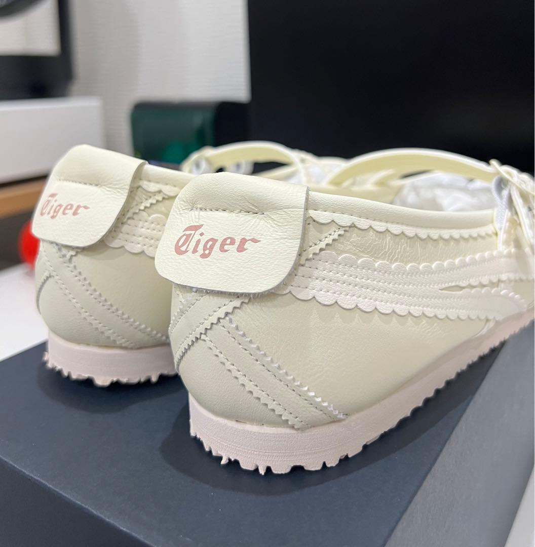 靴 Onitsuka Tiger MEXICO 66 TGRS 25.5