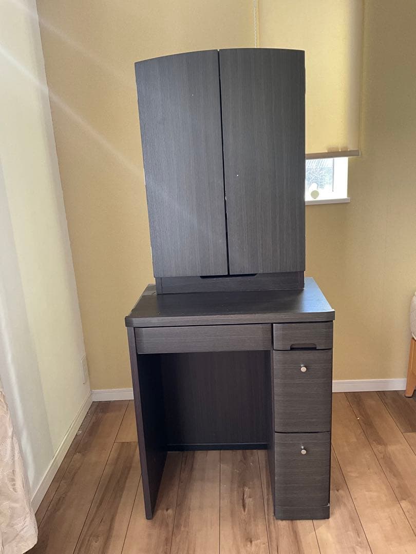 ダークグレー 折りたたみ式ミラー付きドレッサー