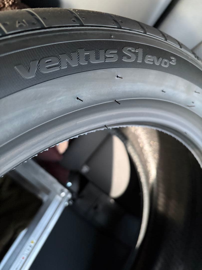Hankook Ventus 225/45ZR18 サマータイヤ4本セット