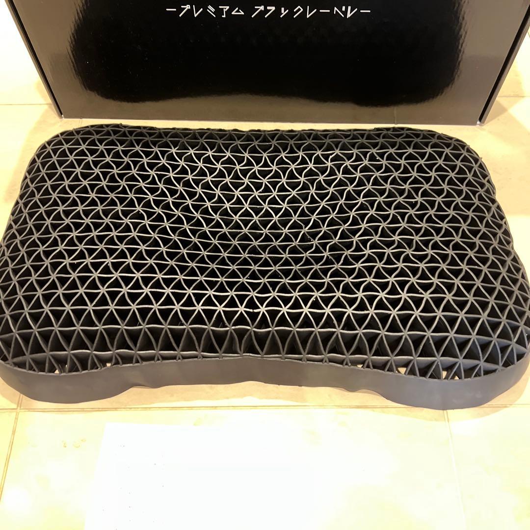 新品未使用　ヒツジのいらない枕プレミアム　ブラックレーベル-