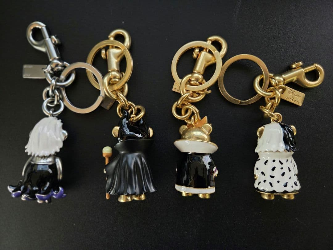 COACH ディズニーコラボ ヴィランズ