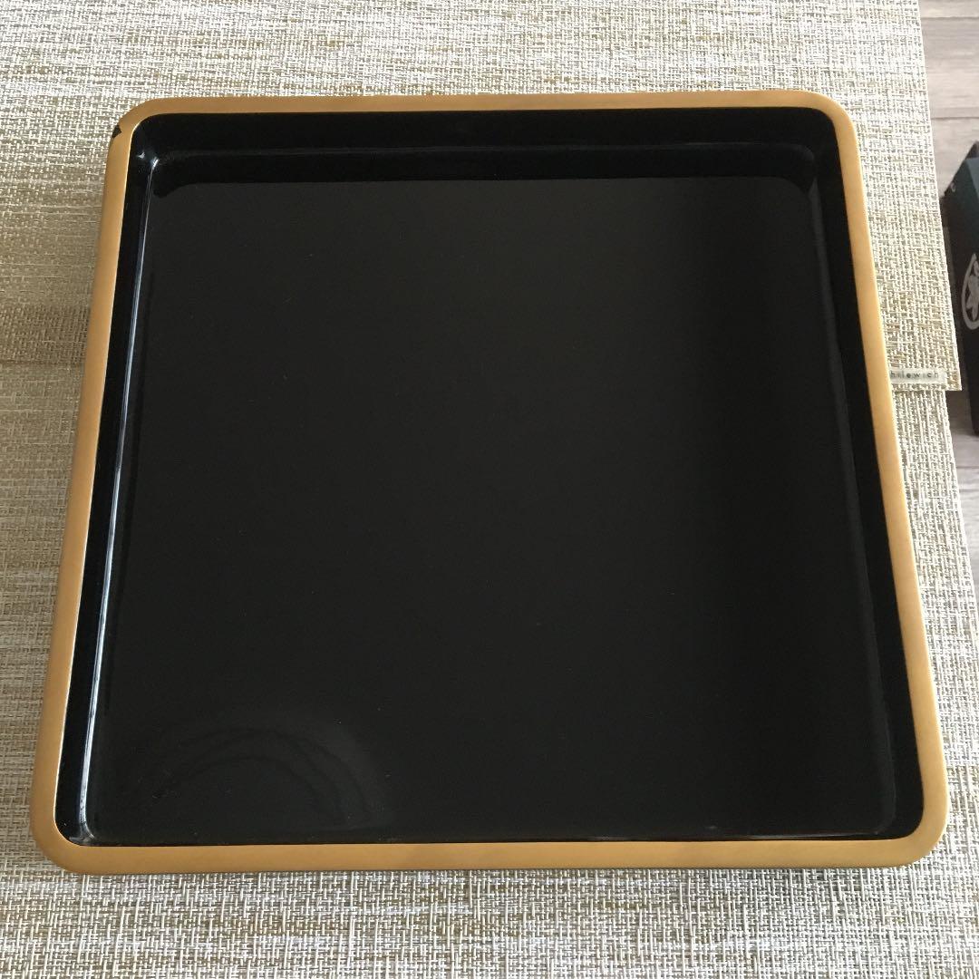 大向高洲堂の輪島塗トレイ