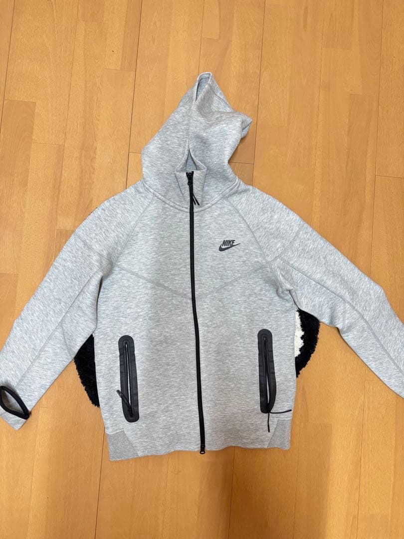 Nike テックフリース　正規品　早い者勝ち‼️