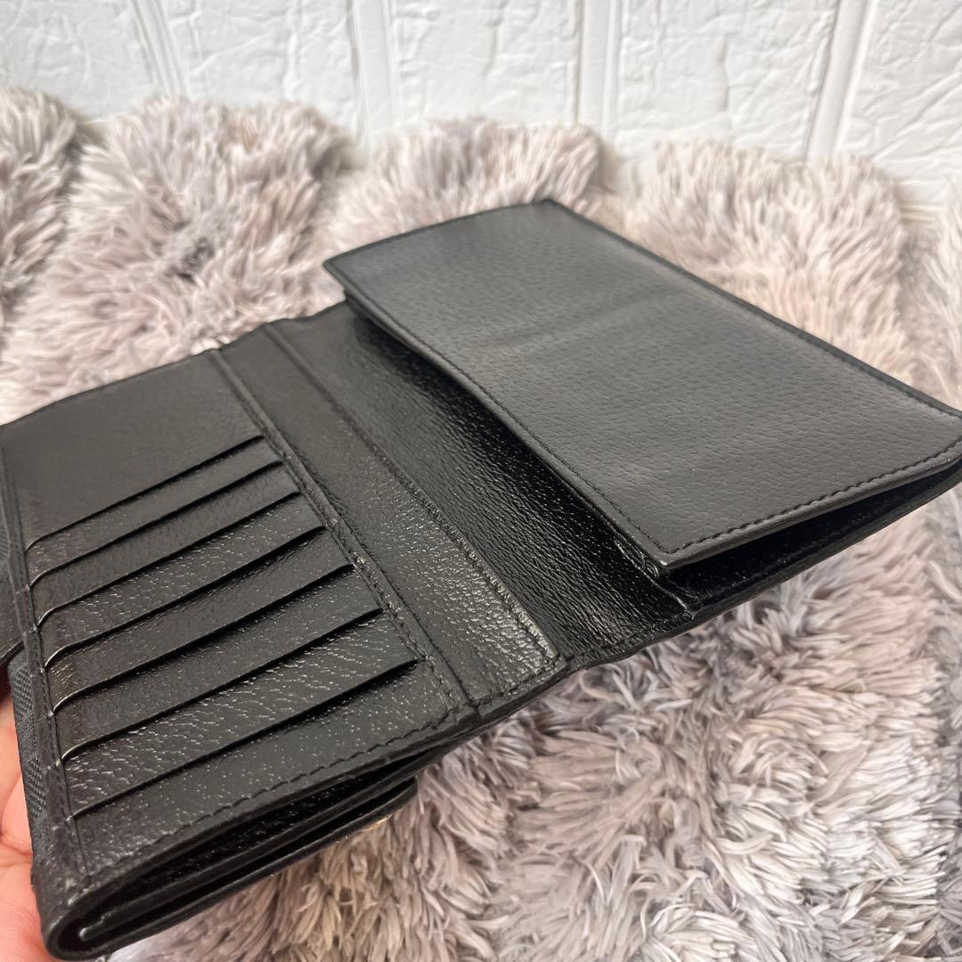 グッチ　GGキャンバス　長財布　ロゴ金具　ブラック　レザー　メンズ