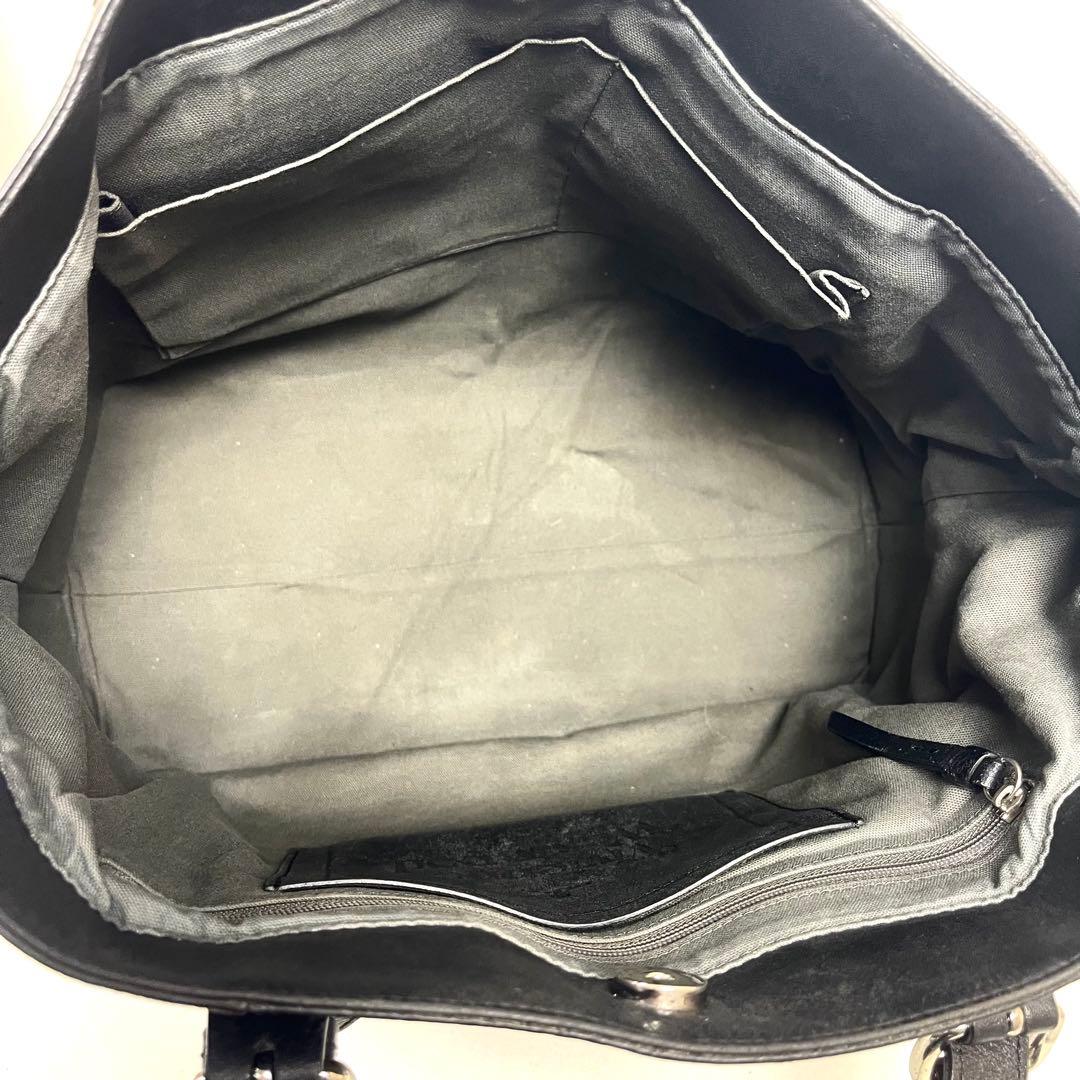 ヴィヴィアン　激レア　トートバッグ　オーブ総柄　ロゴエンボス　本革　ブラウン