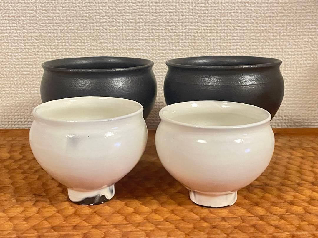 【新品未使用】鈴木環 ピジョンカップ Mサイズ 黒 2客 Sサイズ 白 2客