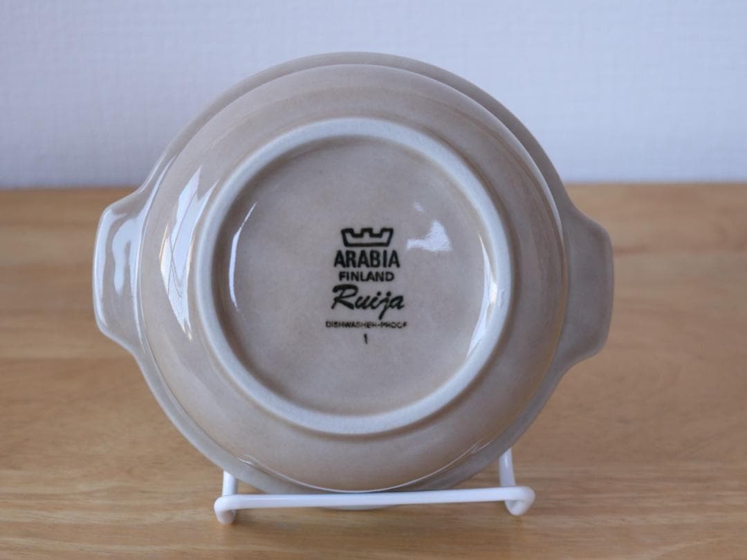 専用　ARABIA ルイヤ（ルイージャ）グラタン皿シリアル皿ボウル＆ソーサー2客