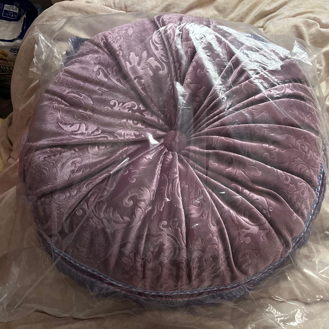 ANNA SUI ベルベット円形クッション 紫