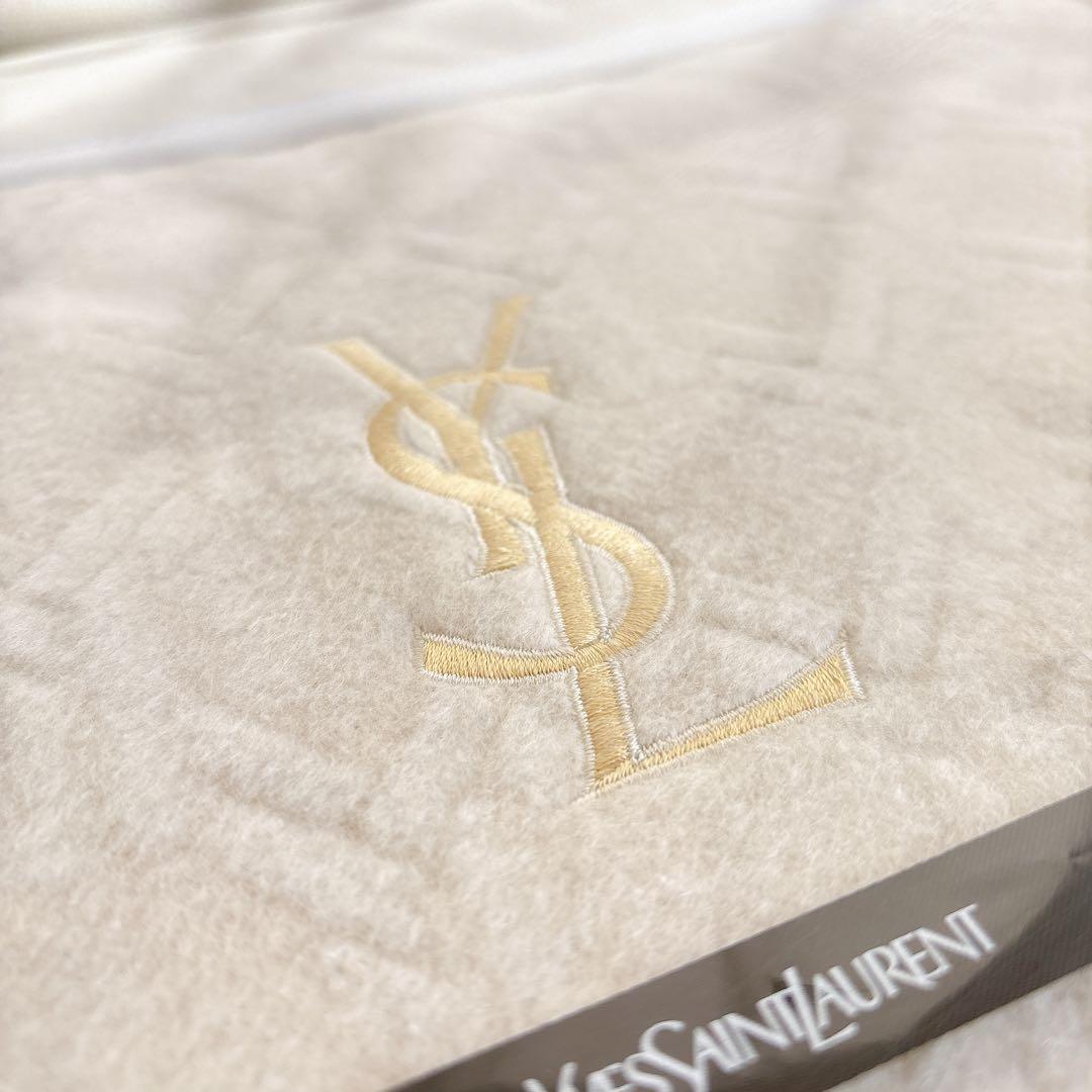 【⟡.·新品未使用⟡.·】YSL シルク毛布 140×200 イヴサンローラン