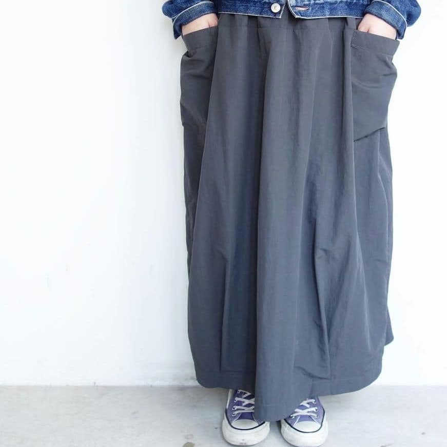 新品　2025　āta/アタ クラスカ skirt1 ナイロンコクーンスカート