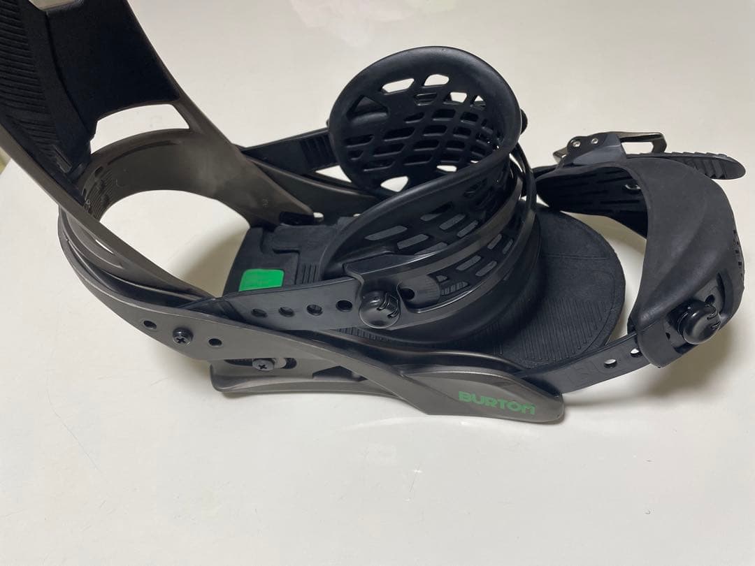 バートン　スノーボード ビンディング カーテル黒　サイズL
