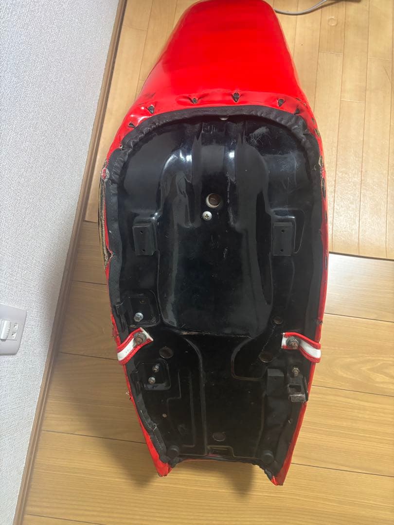 ある gs400 三段シート