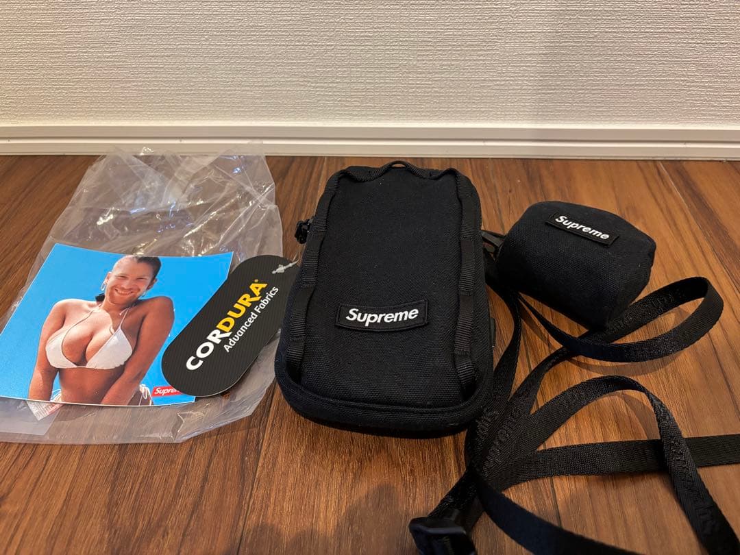 Supreme カメラケース