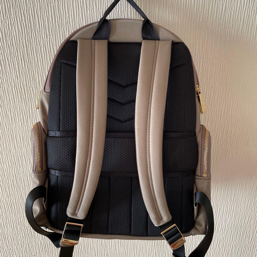[最終値下げ］新品未使用　マイケルコース　リュックPRESCOTTラージ