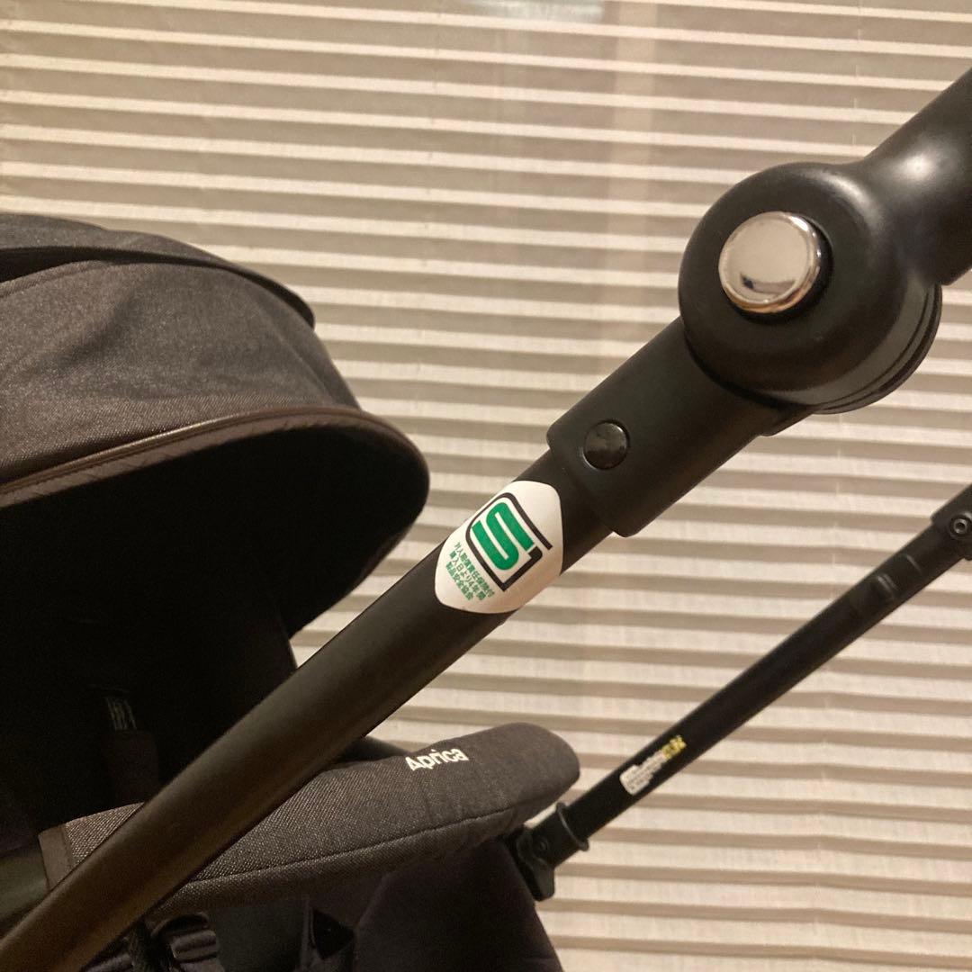 Aprica アップリカ ベビーカー ラクーナクッション フリープラス 横移動