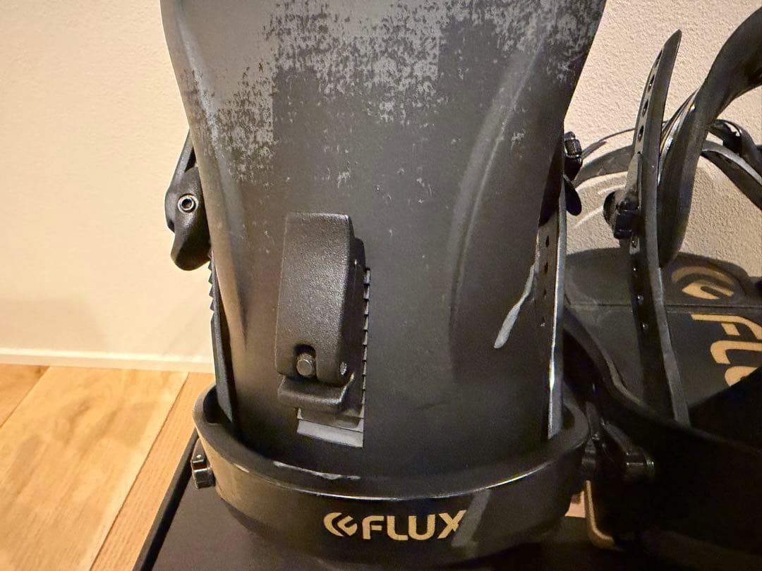 FLUX CV ビンディング Mサイズ