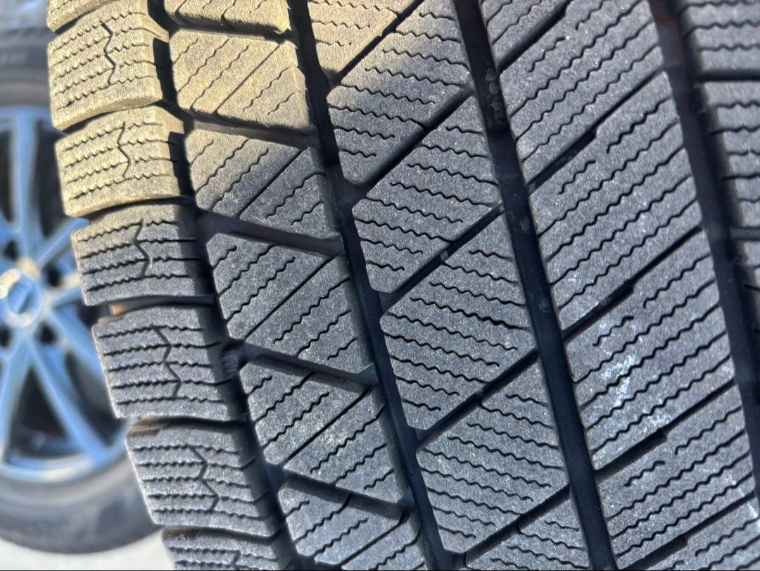 ブリヂストン BLIZZAK VRX3 205/60R16 ホイールセット