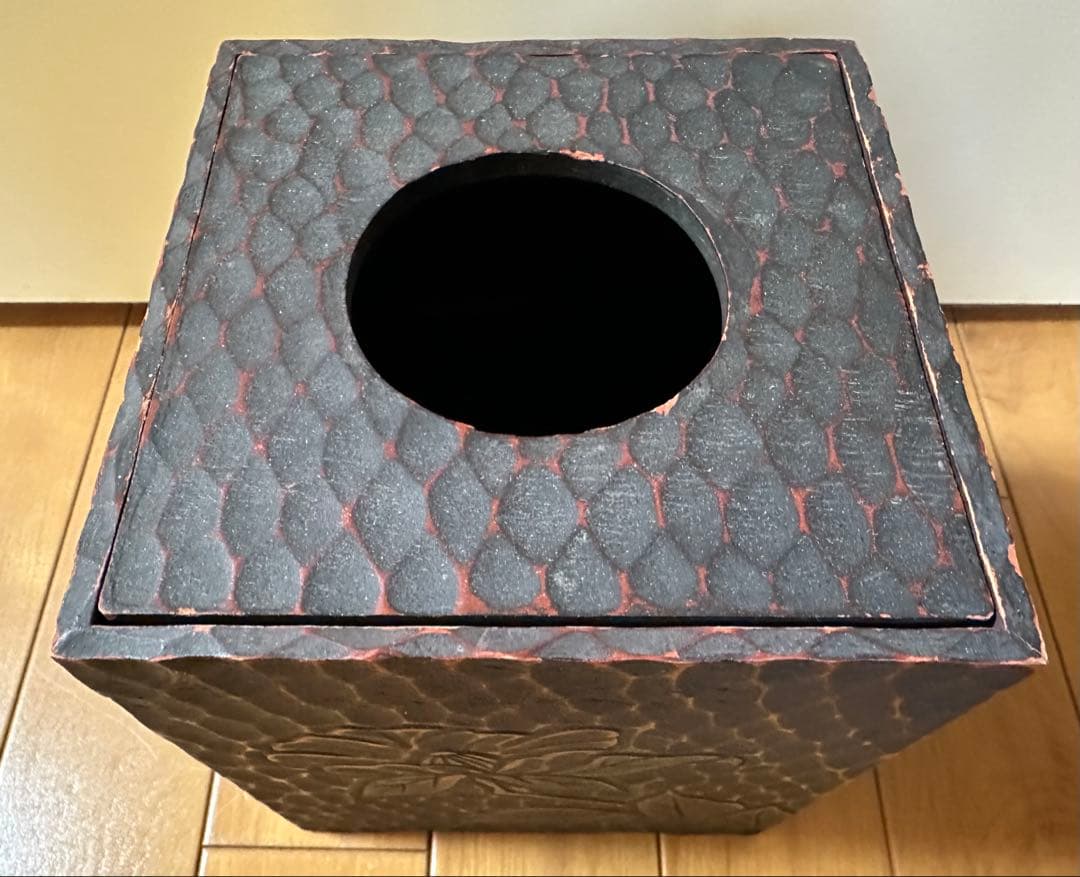 天然木 木製 彫刻 ゴミ箱(チリ箱)15cm×15cm×18cm 年代物 レトロ