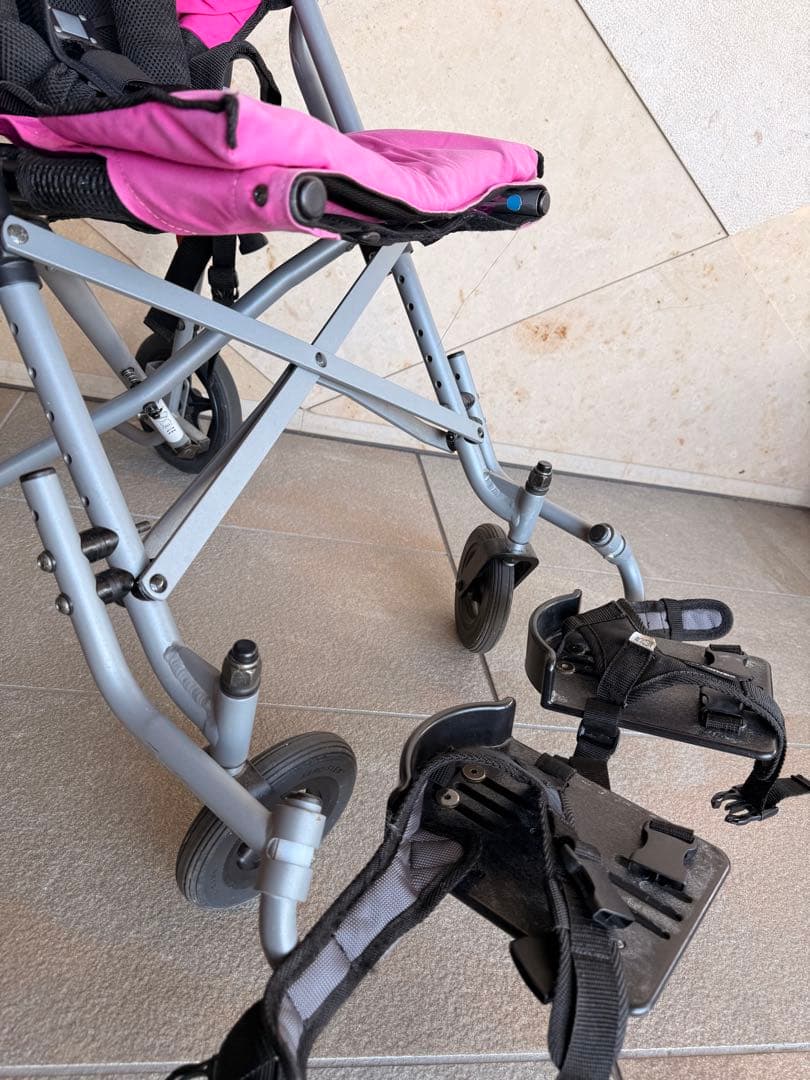 Vivo 障害児用バギー SHOWA 姿勢保持 車いす 説明書付