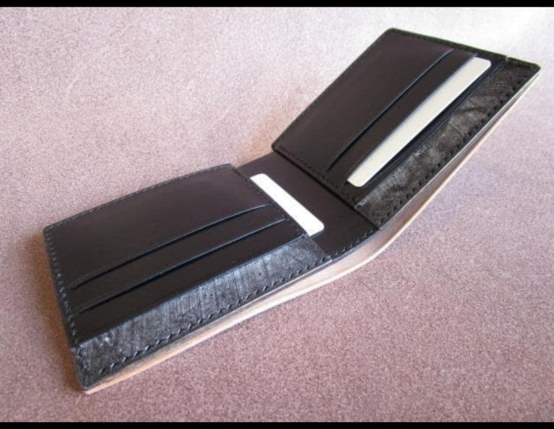 オーダー品 二つ折り財布