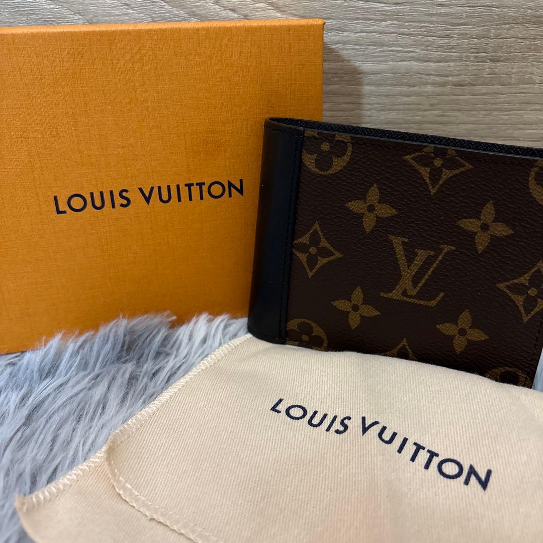Louis Vuitton 財布 ネーム入り