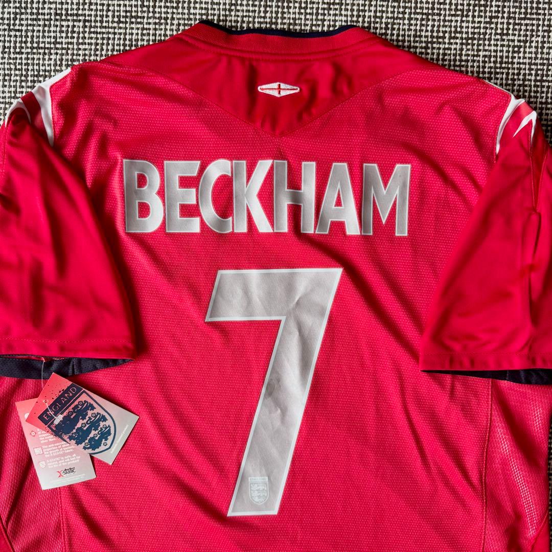 【新品・紙タグ付き】デビッド・ベッカム ＃７ イングランド代表 ２００４（A）