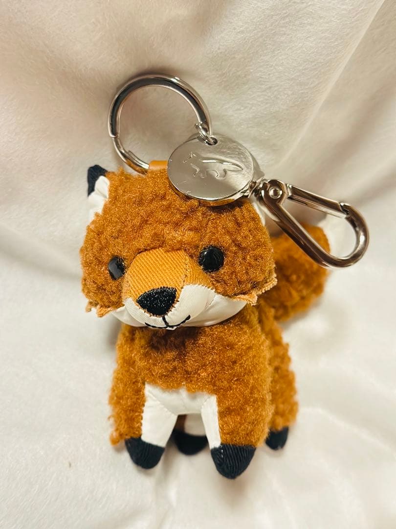 メゾンキツネ　ぬいぐるみキーホルダー　チャーム