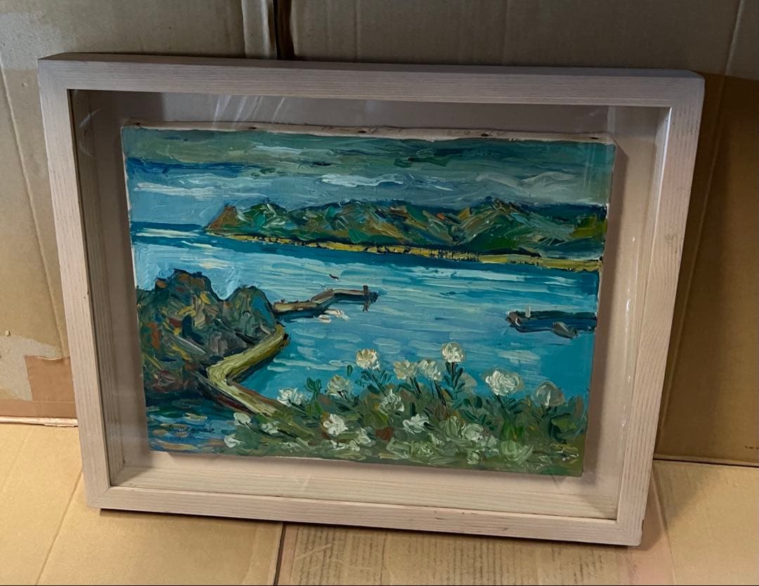 白い花と海の景色絵