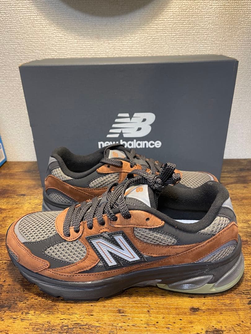 靴 New Balance 2010