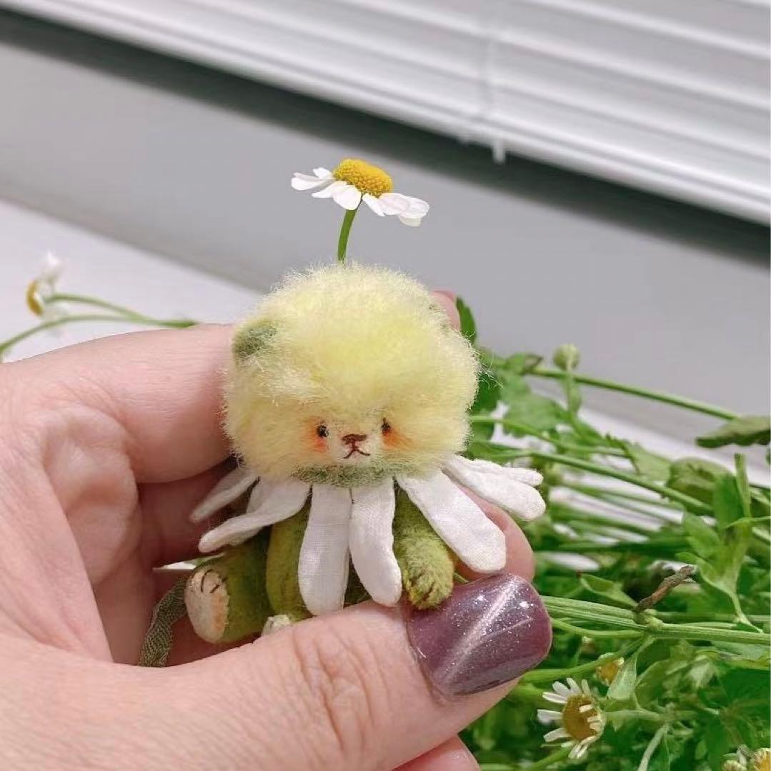ハチを待つくまちゃん 菊花 ぬいぐるみ テディベア ミニチュア 海外作家様 くま