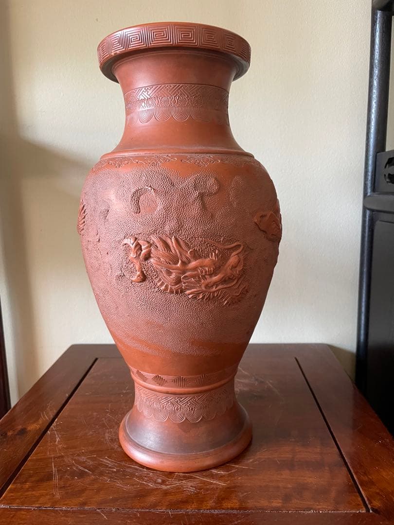日本常滑 雲龍紋朱泥花瓶 名工細密 古道具時代物 美術品 古董品