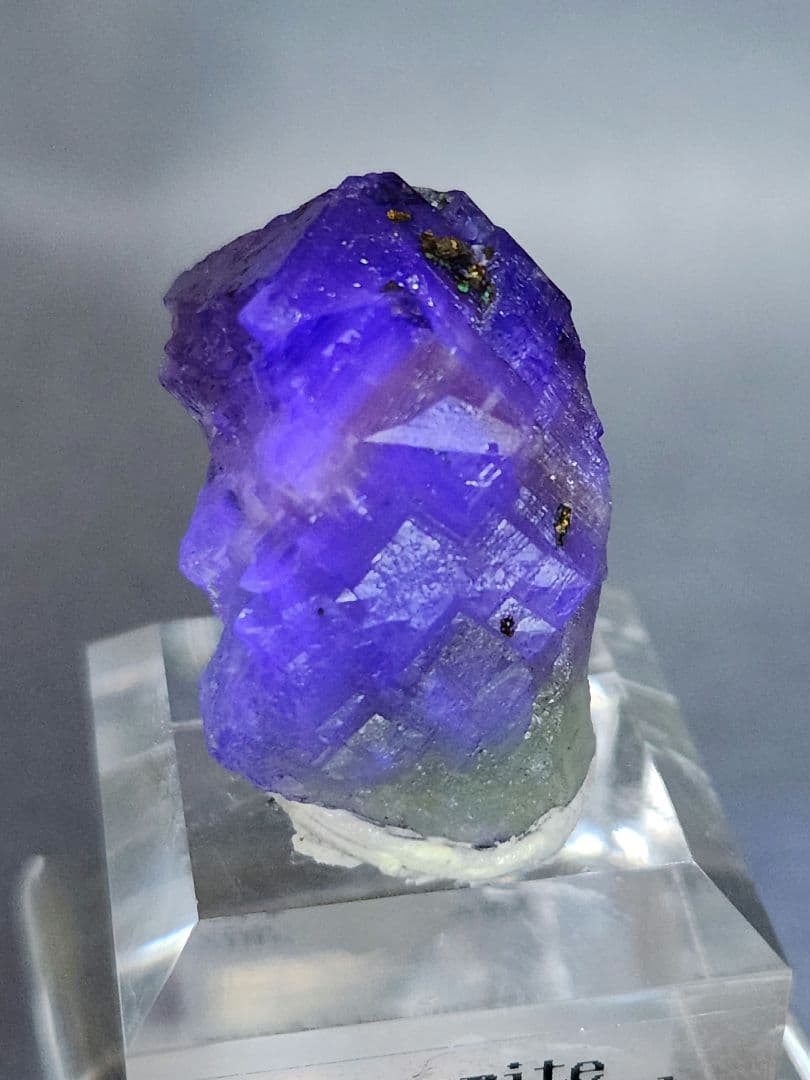 高品質✨レインボーフローライト原石