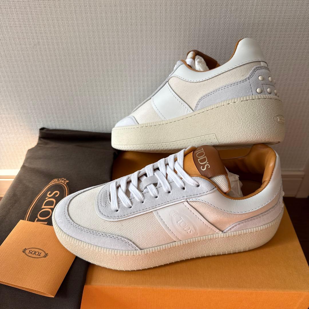 ラスト1点　TOD'Sレザースニーカー ホワイト/ブラウン　36新品