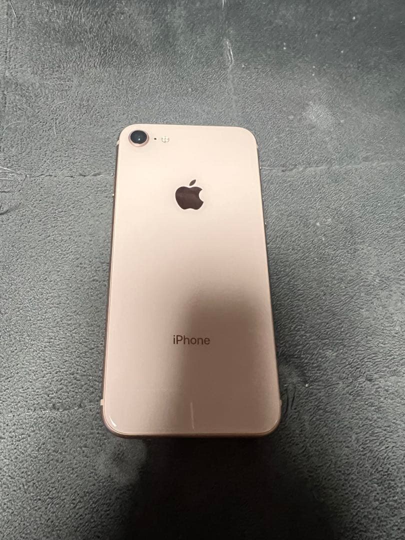 iPhone8 64GB 箱無し　SIMロックあり