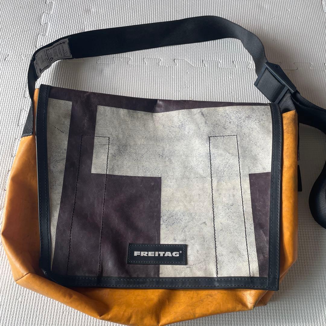 値下げしました！FREITAG メッセンジャーバッグ