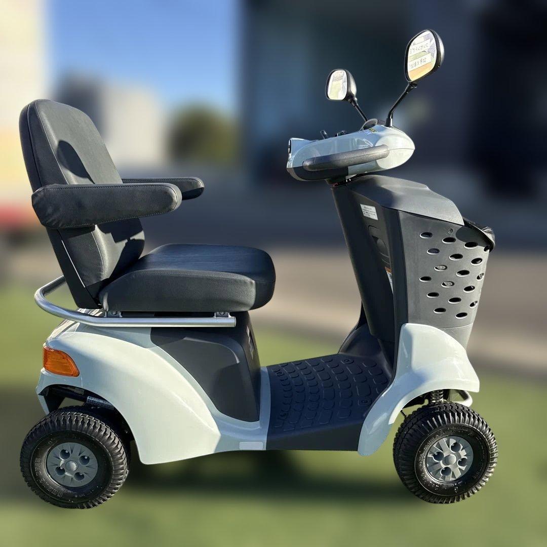 【マエダ】セニアカー　電動カート　スズキ　ET4D9 管理番号　12