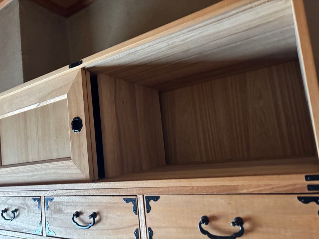 美品　昭和レトロ　9段 桐箪笥 タンス 収納 着物 和服 日本製 古家具