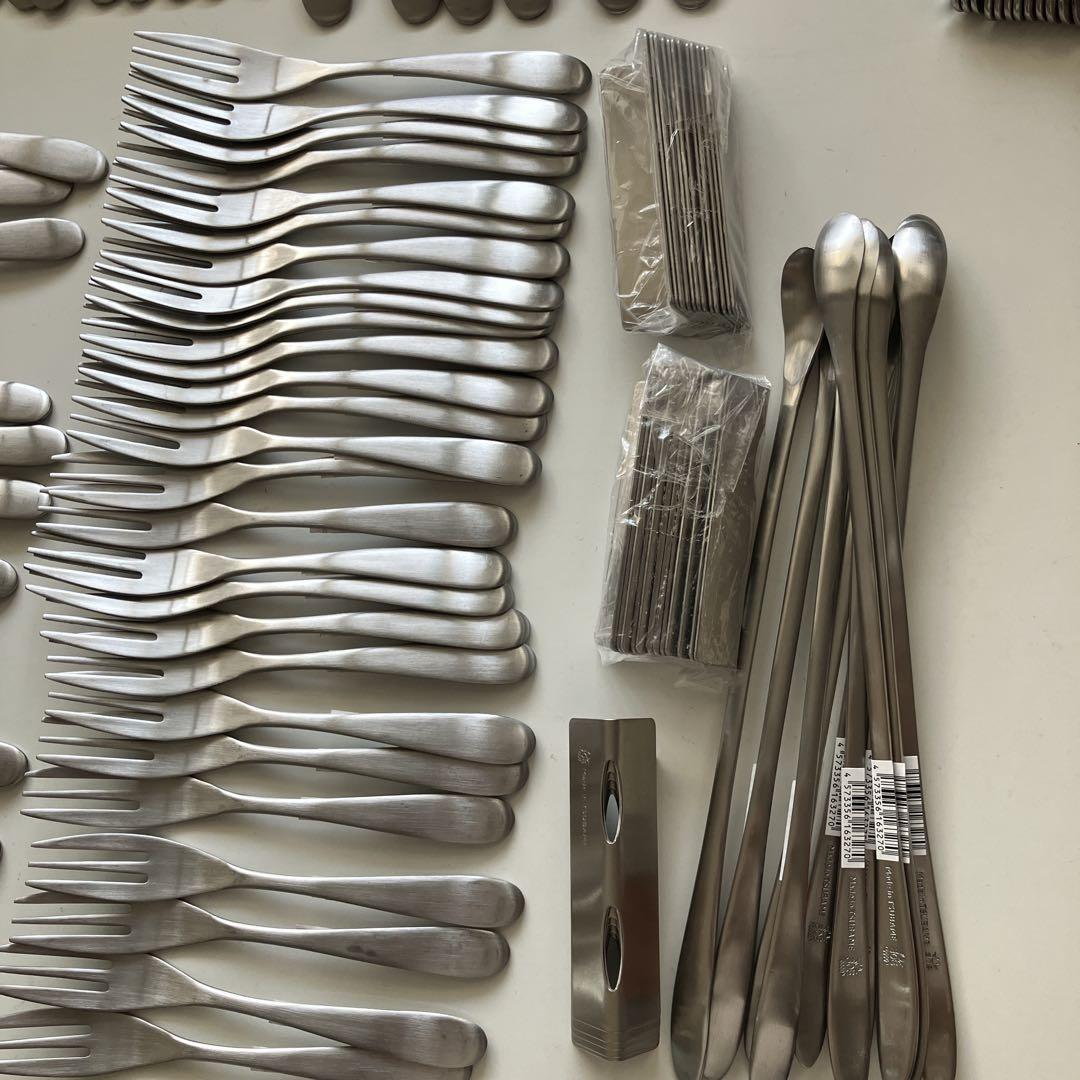 燕190 ナイフ スプーン大小 フォーク大小 レスト 各30 マドラー 10