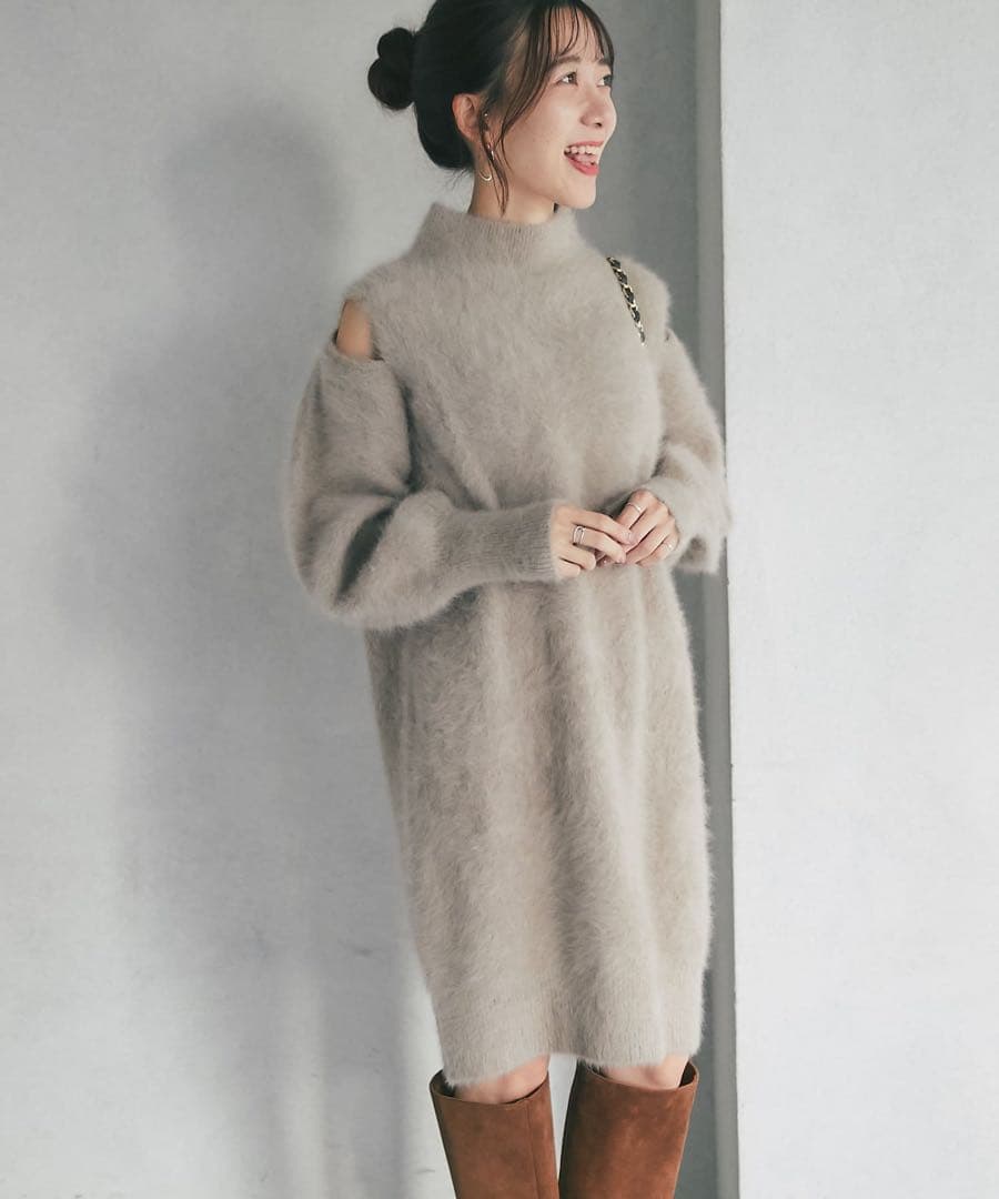 La boutique BonBon カシミヤ スリットショルダー ワンピース