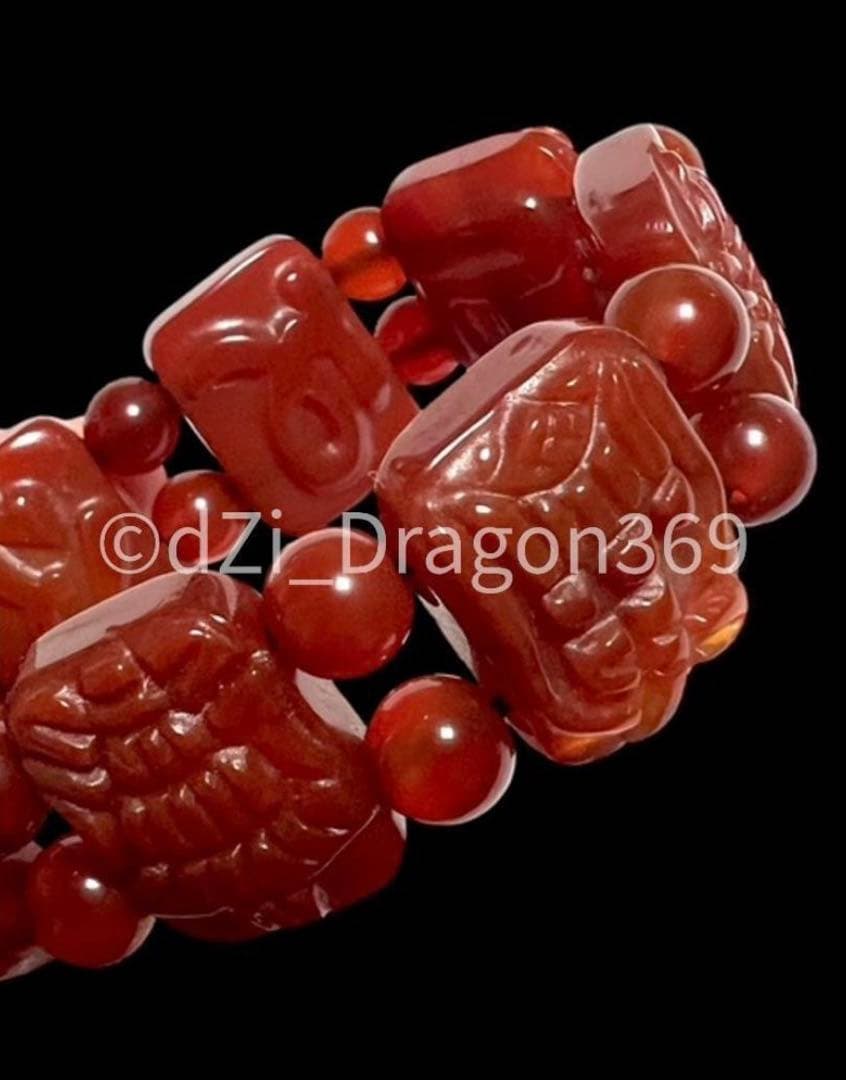 【一点限り】紅玉髄八吉祥財神梵字バングル ※ 20年以上前に作られたもの