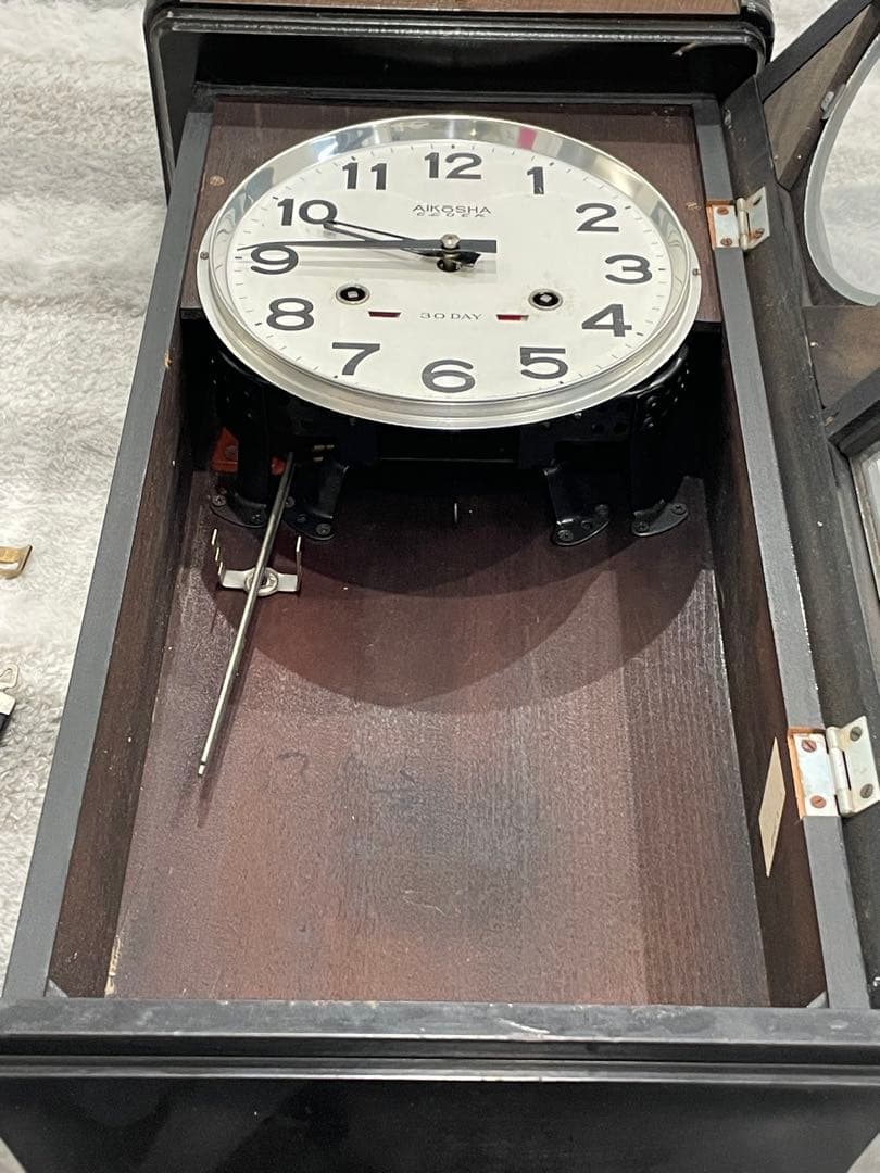 AIKOSHA 木製掛時計 30日巻き