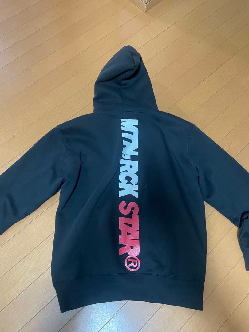 MITN,ROCKSTAR boards ブラックパーカー