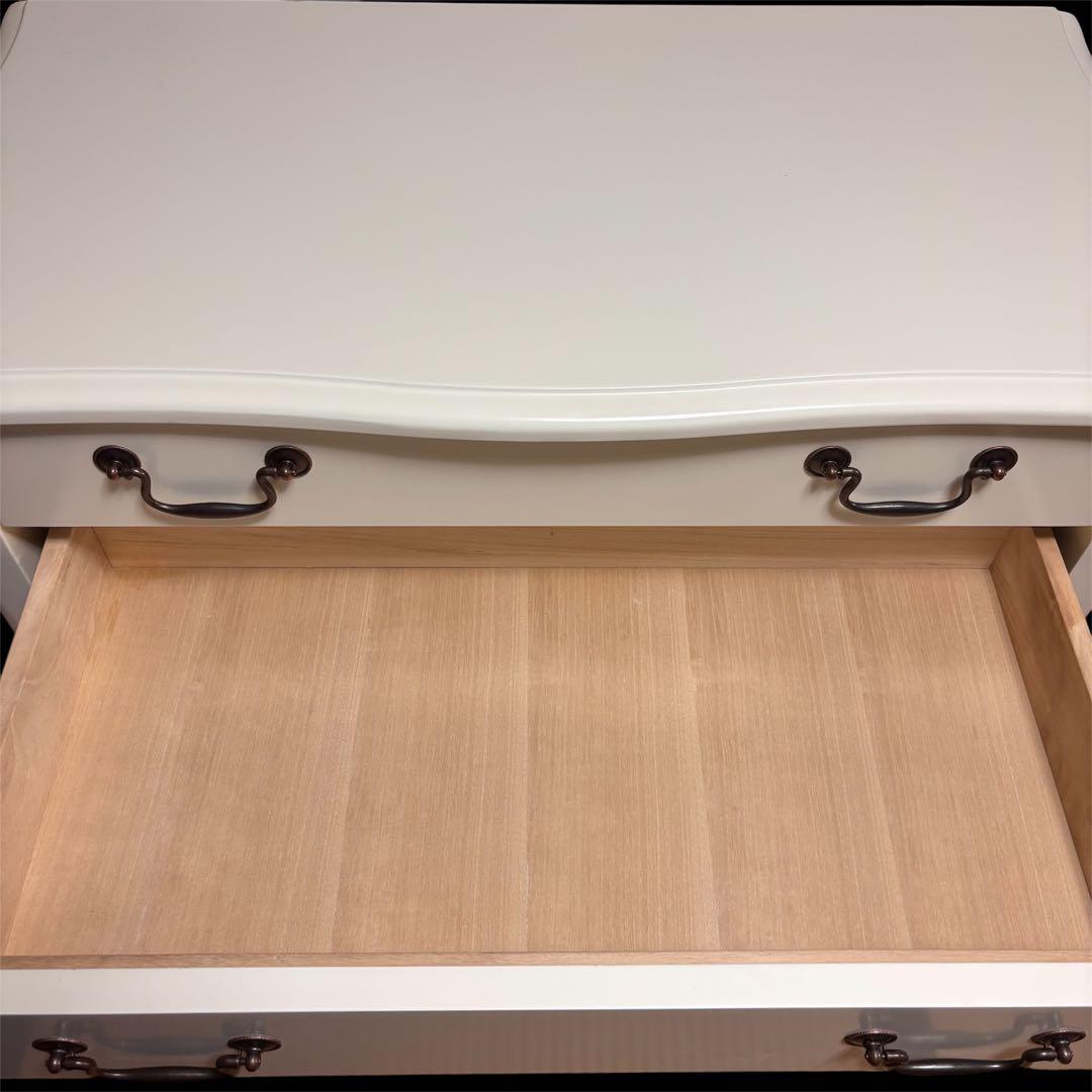 【美品】ホワイト　クラシック　木製　チェスト 3段 猫脚　猫脚　白家具　ロココ調