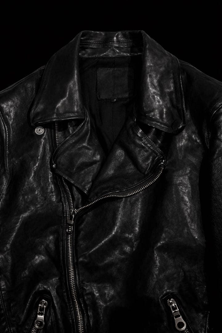 イサムカタヤマバックラッシュ　アルジェントネロ　ダブルライダース